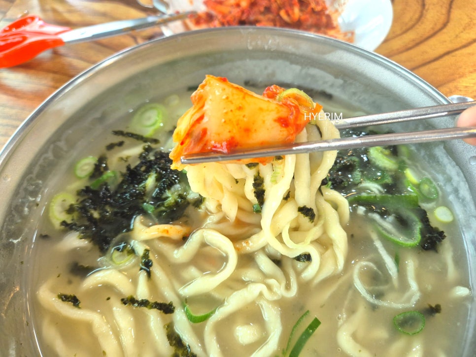 춘천 만천리 칼국수 점심 맛집 '일품칼국수' 식당 한식 추천 : 네이버 블로그