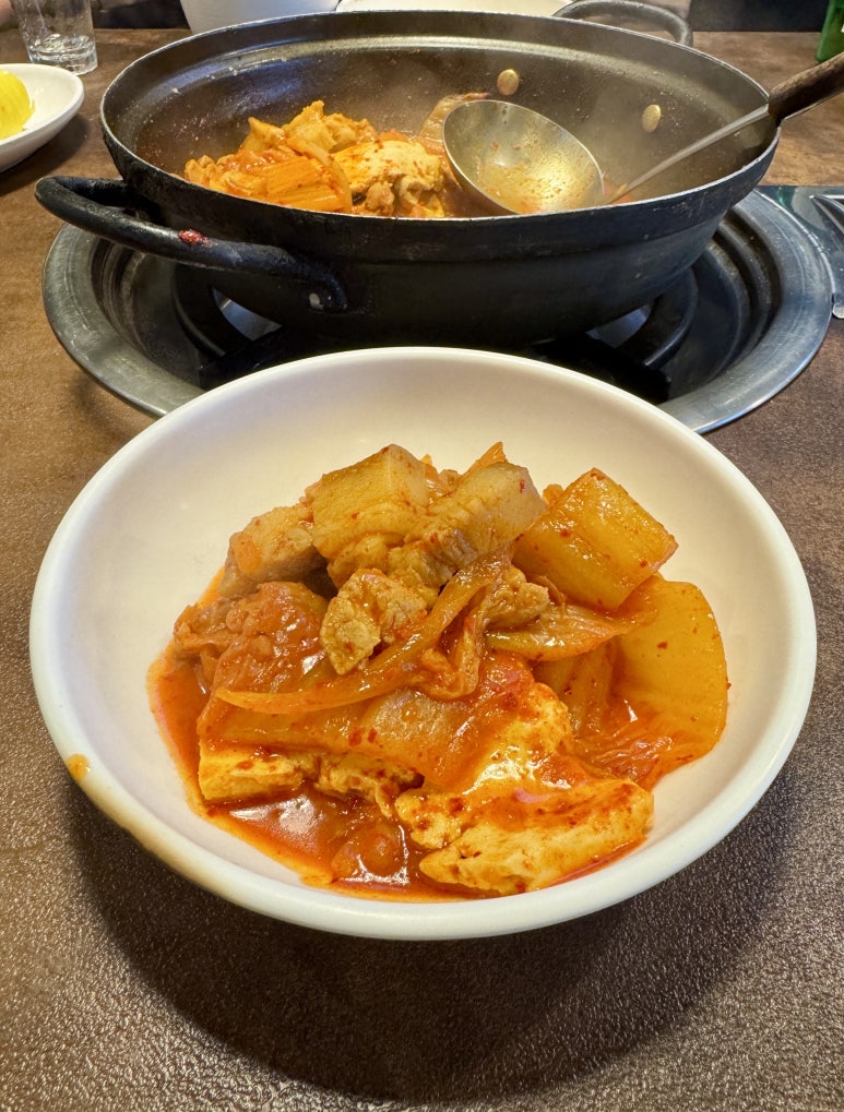 맛보래 성수역점 사진 2