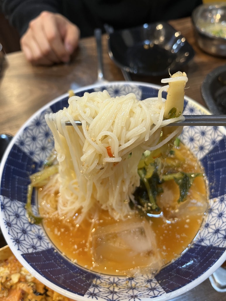 훔쳐온뒷고기 화북점 대표 사진