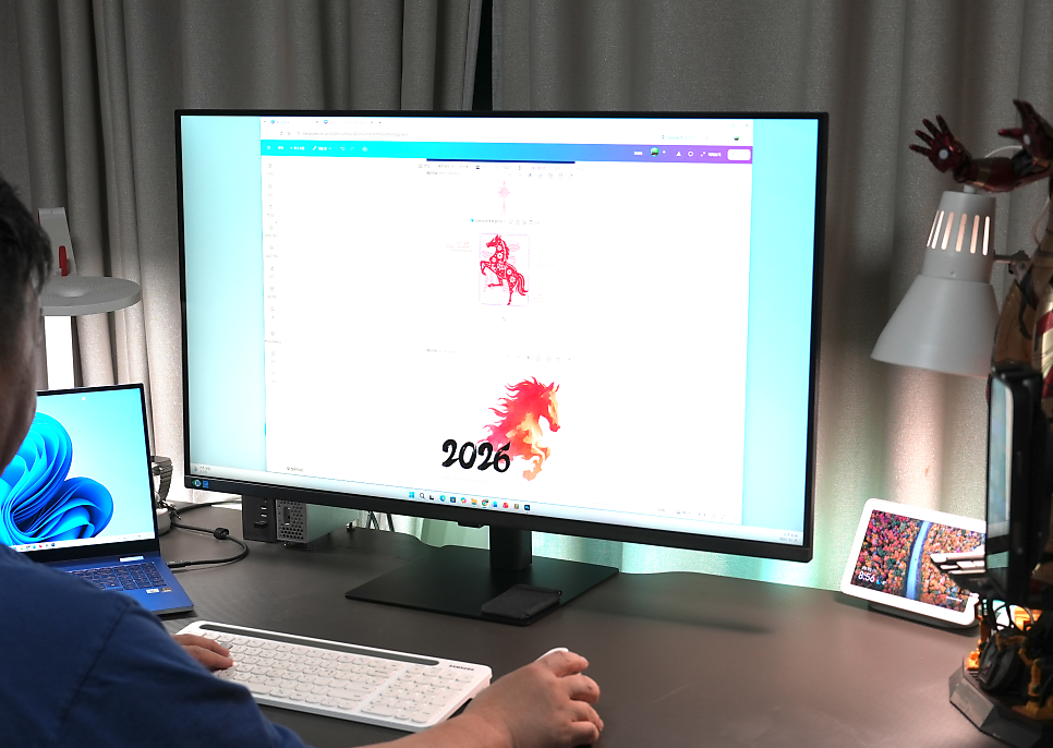 37인치 4K 대화면 LS37D700 삼성 뷰티니디 모니터와 삼성 노트북 듀얼 모니터 작업 환경,  플스 5사용에도 적합 이미지 16