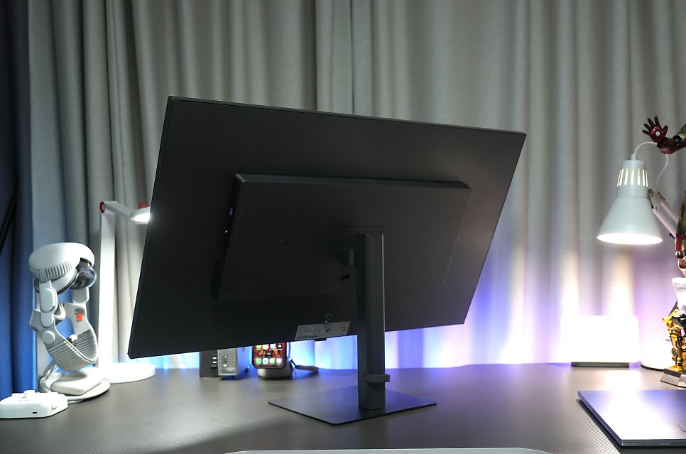 37인치 4K 대화면 LS37D700 삼성 뷰티니디 모니터와 삼성 노트북 듀얼 모니터 작업 환경,  플스 5사용에도 적합 이미지 8