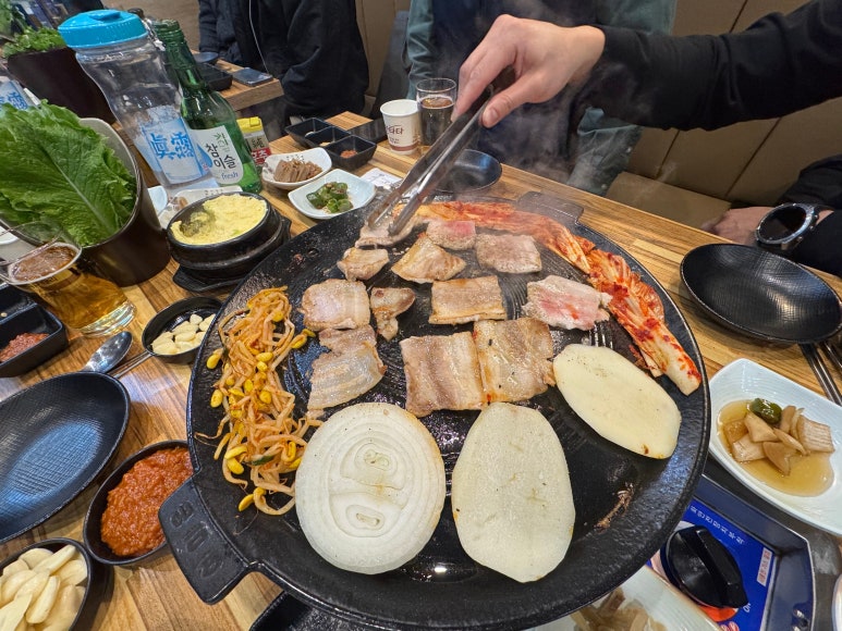 88청춘 솥뚜껑삼겹살 사진 4