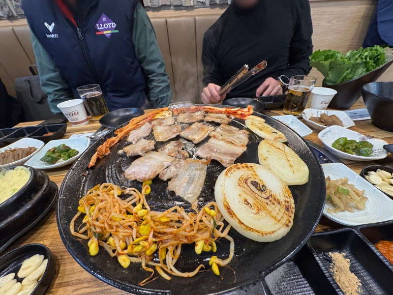 88청춘 솥뚜껑삼겹살 사진 2