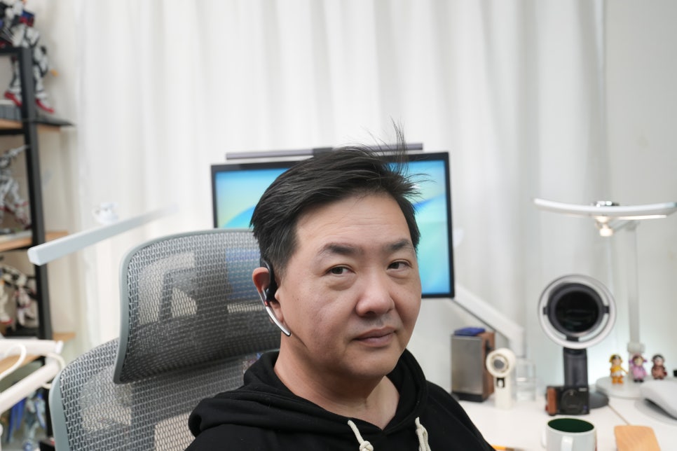 폴리 플랜트로닉스 보이저 레전드 30, 귀걸이형 블루투스 헤드셋 추천 이미지 7