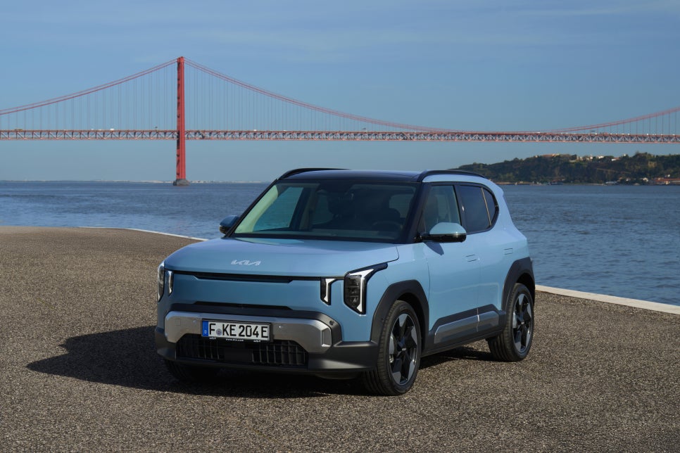 기아 전기차 EV2, '400km 전기 SUV 현실화'… 이제 전기차는 ‘가격’으로 결정됩니다 이미지 4