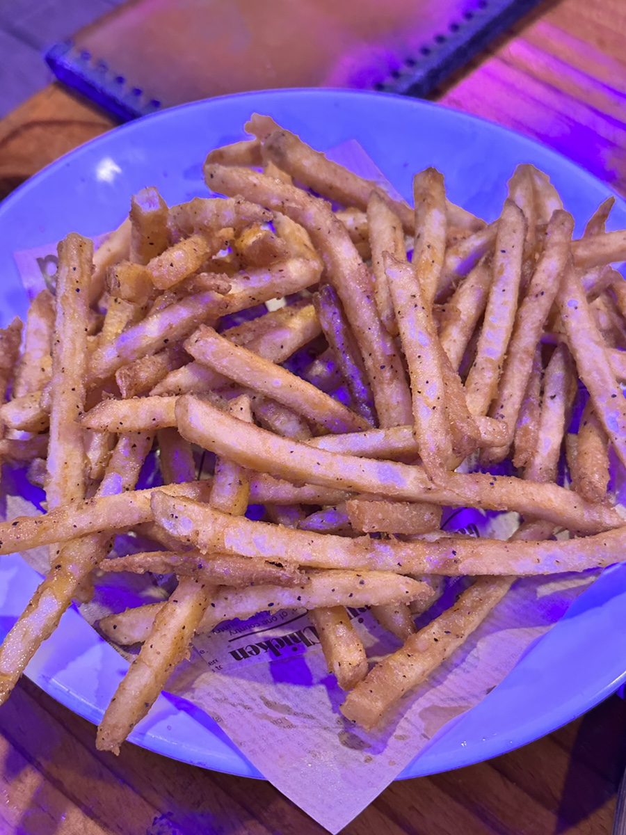 훌랄라참숯불치킨 신림1점 사진 4