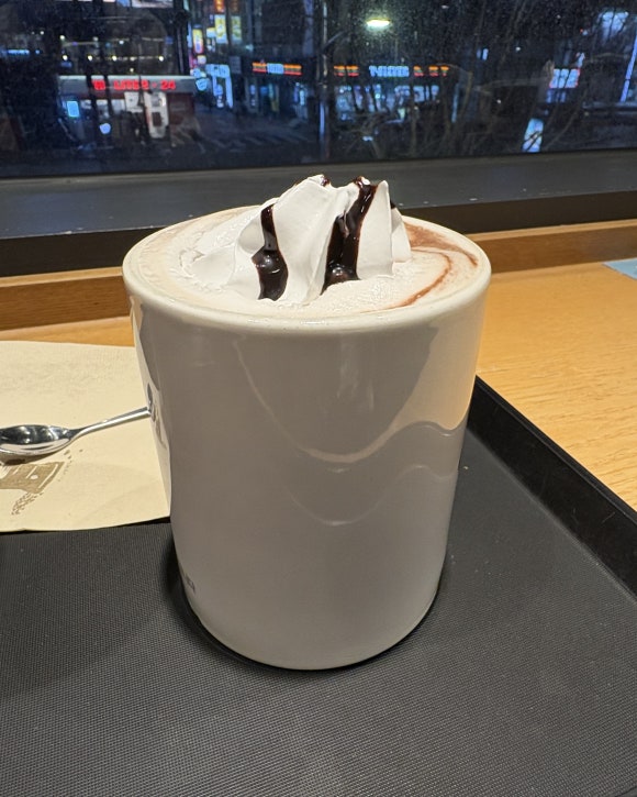 이디야커피 종로삼일대로점 사진 8