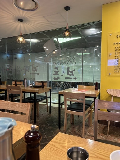 브라운돈까스 서울스퀘어점 사진 5