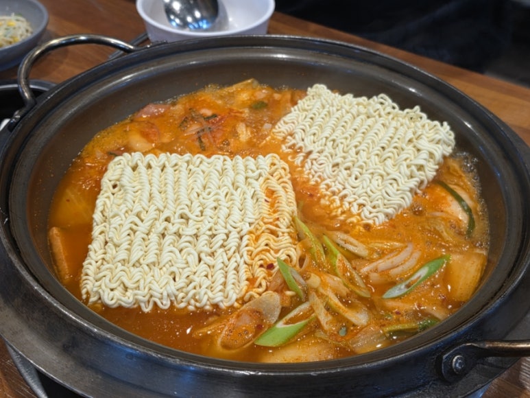 송가네용두암두루치기 본점 사진 5
