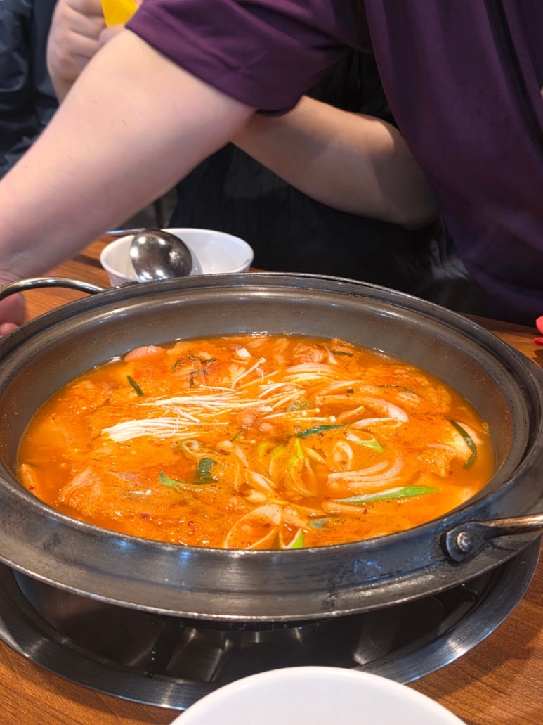 송가네용두암두루치기 본점 사진 6