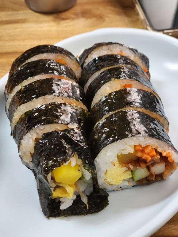 간판없는김밥집 사진 2