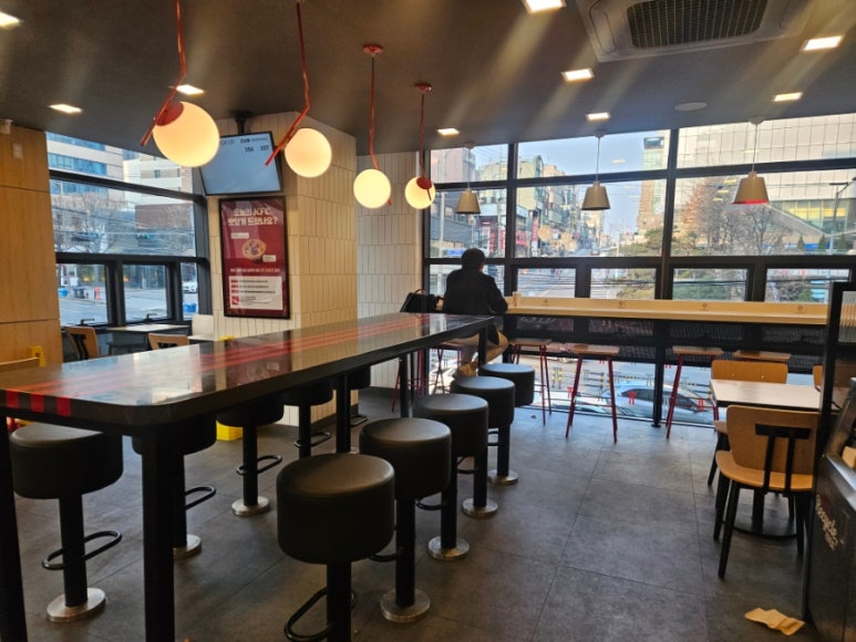 KFC 역삼역점 사진 7