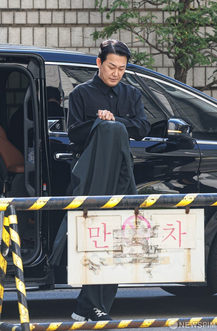 박성웅, 증인 출석 법원, 시선이 쏠린 이유 이미지 4