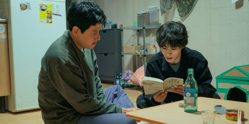 구교환, 예상보다 더 크게 번지고 있다 이미지 2