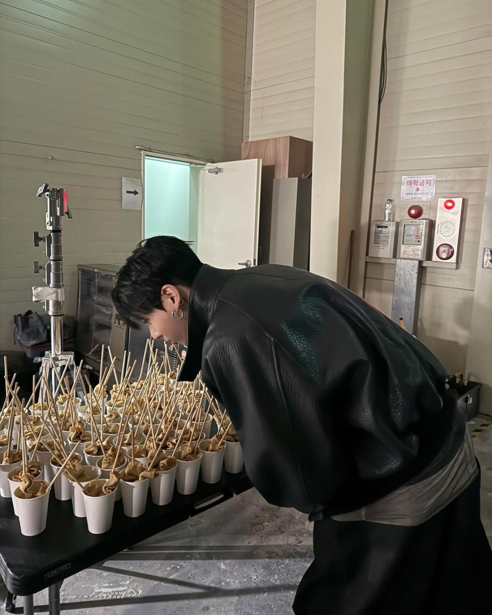 BTS 진, 뜻밖의 반응이 이어지고 있다 이미지 3