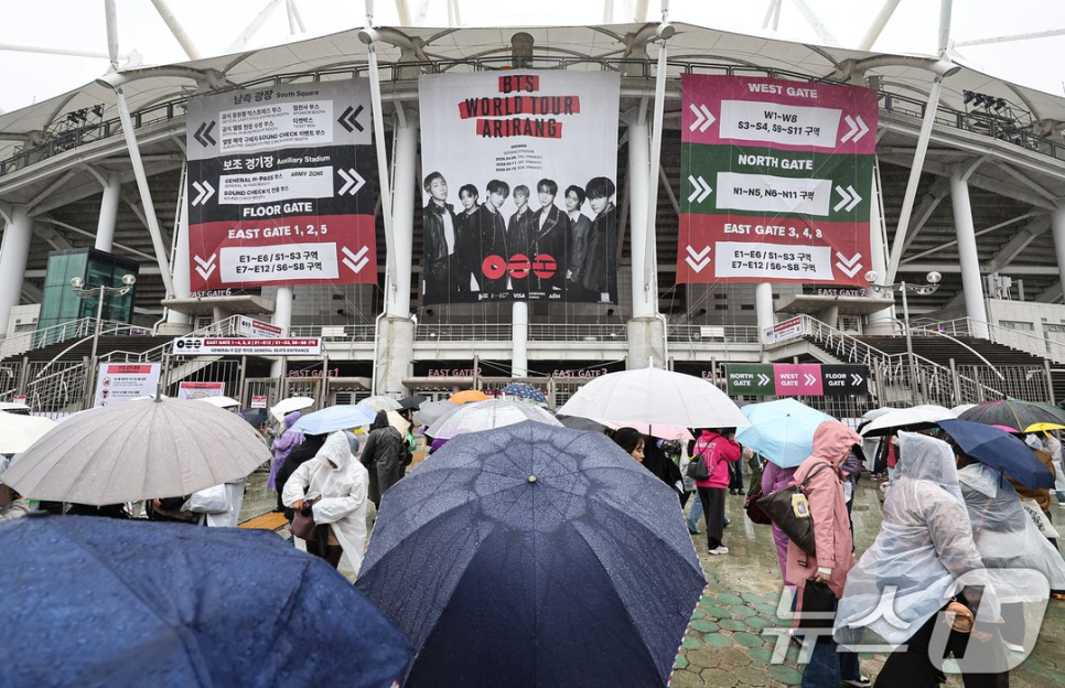BTS 진, 뜻밖의 반응이 이어지고 있다 이미지 5