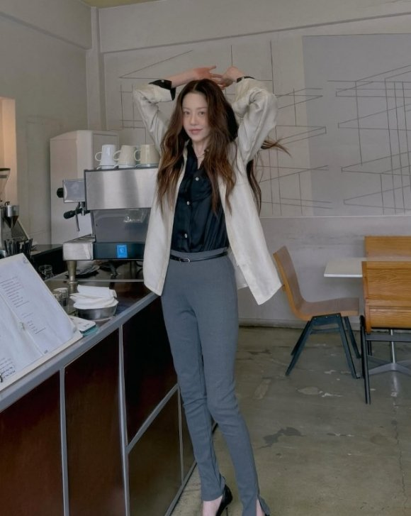 고현정 55세 동안 미모, 이 장면이 특히 눈길을 끈다 이미지 5