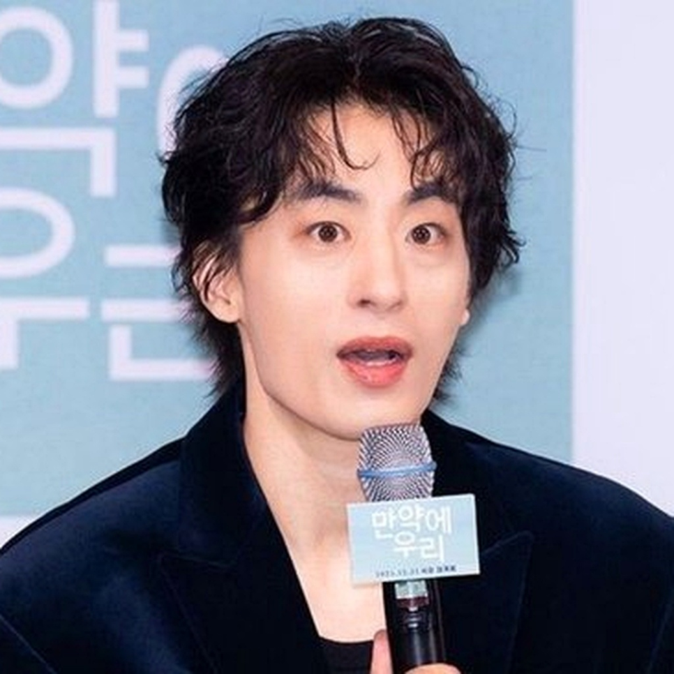 구교환, 예상보다 더 크게 번지고 있다 이미지 1