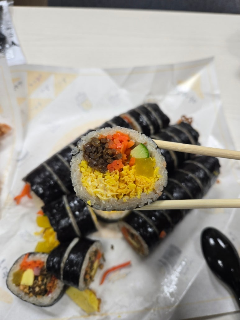 청담동마녀김밥 서울시청점 사진 8