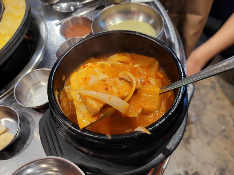 하하&김종국의 401정육식당 홍대본점 사진 7