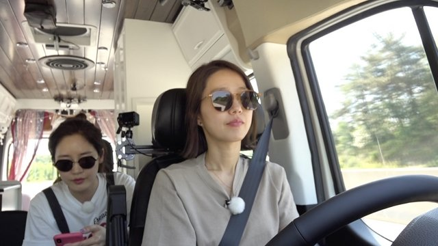 핑클 이진, 한순간에 화제 중심에 섰다 이미지 4