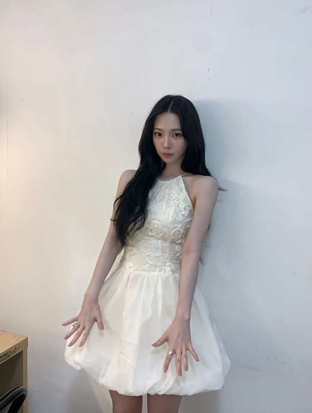 카리나 순백 인형 비주얼, 결과보다 과정이 더 화제가 됐다 이미지 5