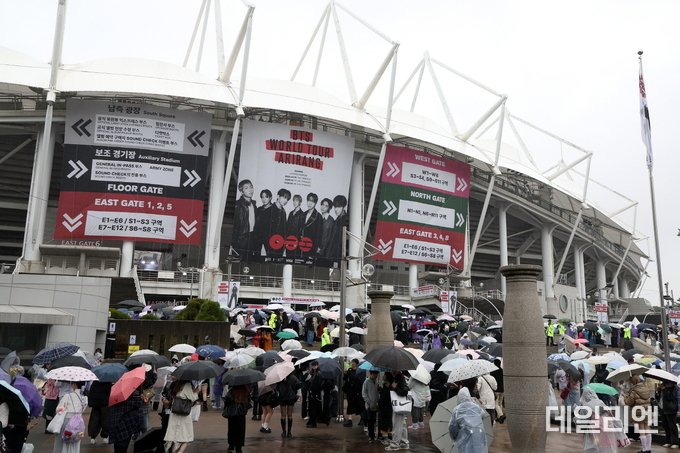 방탄소년단, 시간 지나 더 주목받기 시작했다 이미지 4