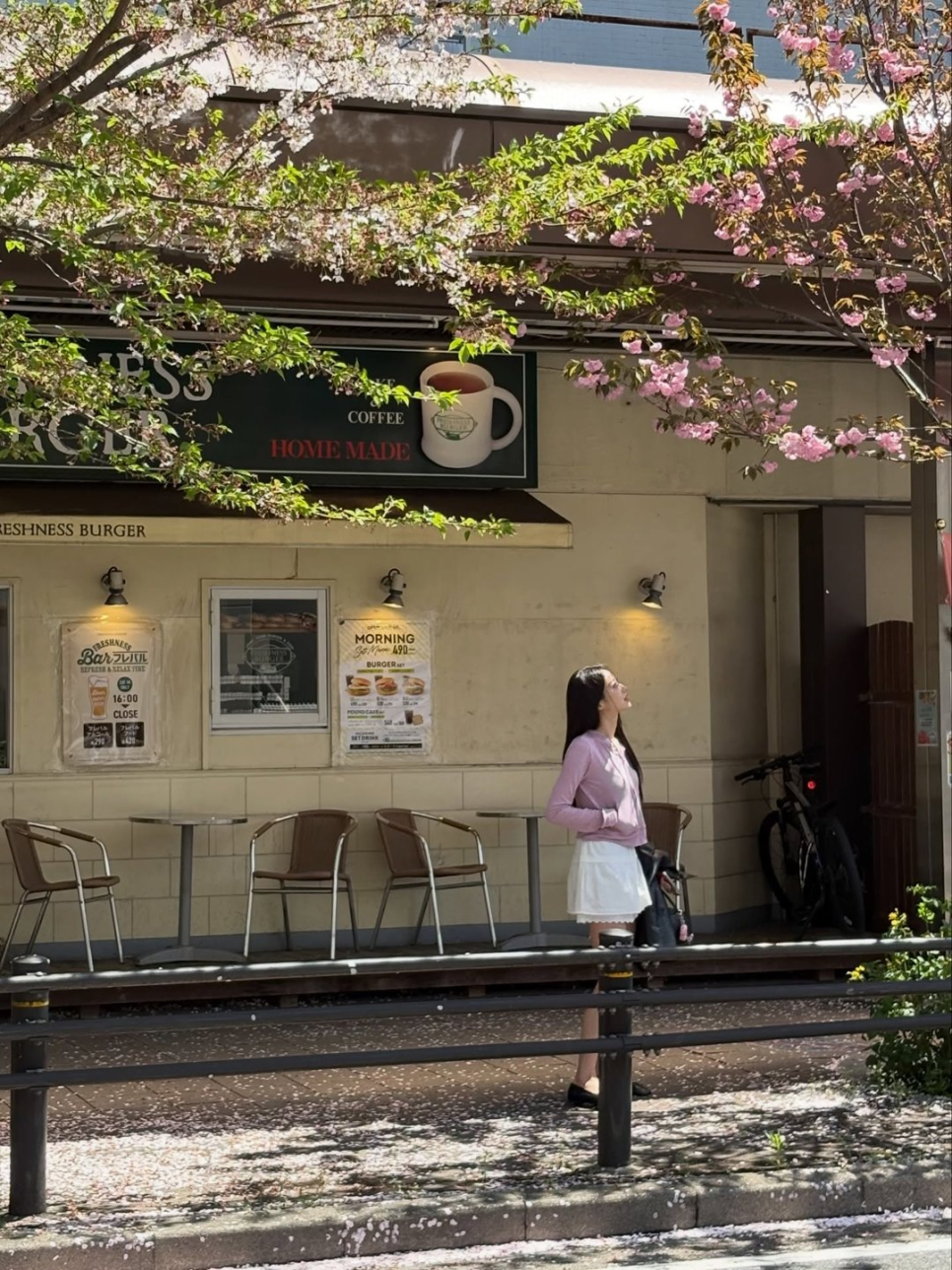 경리 벚꽃길 여신 미모, 생각보다 파장이 컸다.! 이미지 4