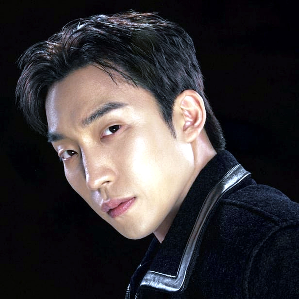 이상이 사냥개들 시즌2 인터뷰, 왜 이 흐름이 이렇게 이어진 걸까 이미지 1