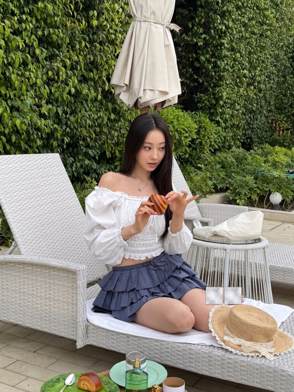 경리 벚꽃길 여신 미모, 생각보다 파장이 컸다.! 이미지 3