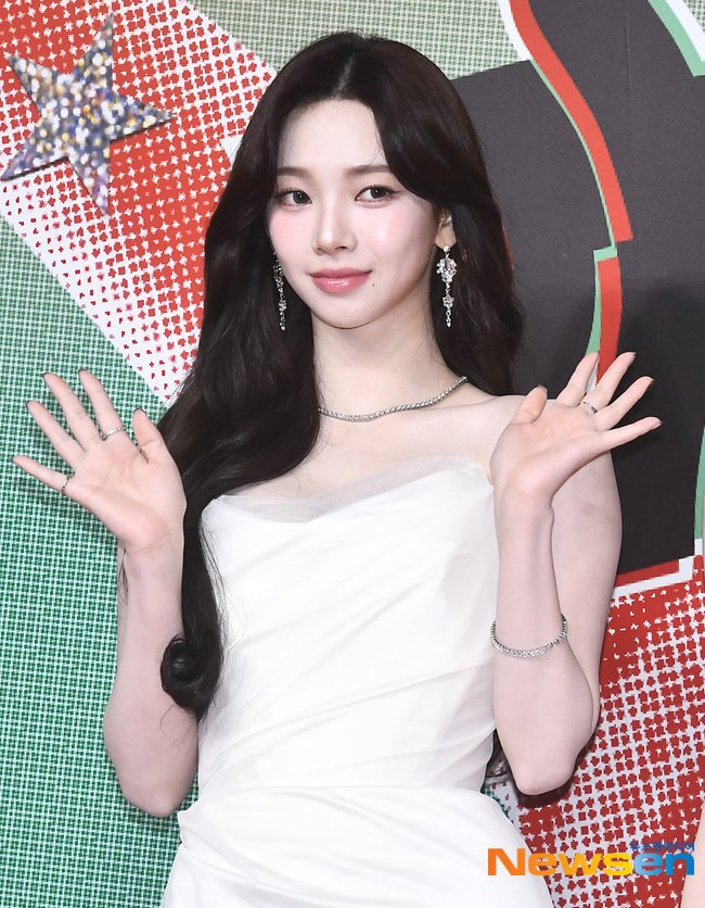 카리나 순백 인형 비주얼, 결과보다 과정이 더 화제가 됐다 이미지 4