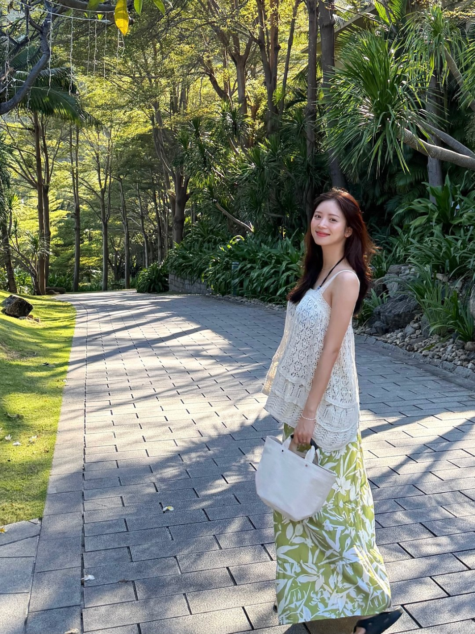 김지영 혼전임신 비키니 공개, 생각보다 반응이 훨씬 컸던 이유 이미지 1