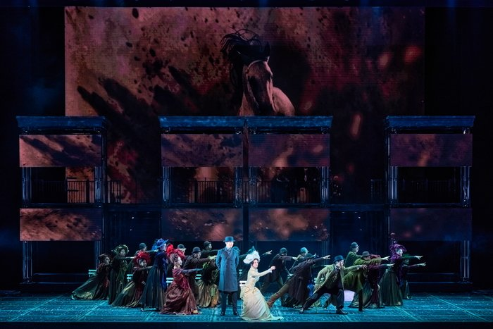 옥주현 무대서 넘어져 긴급처치, 이 장면 하나로 흐름이 바뀌었다 이미지 5