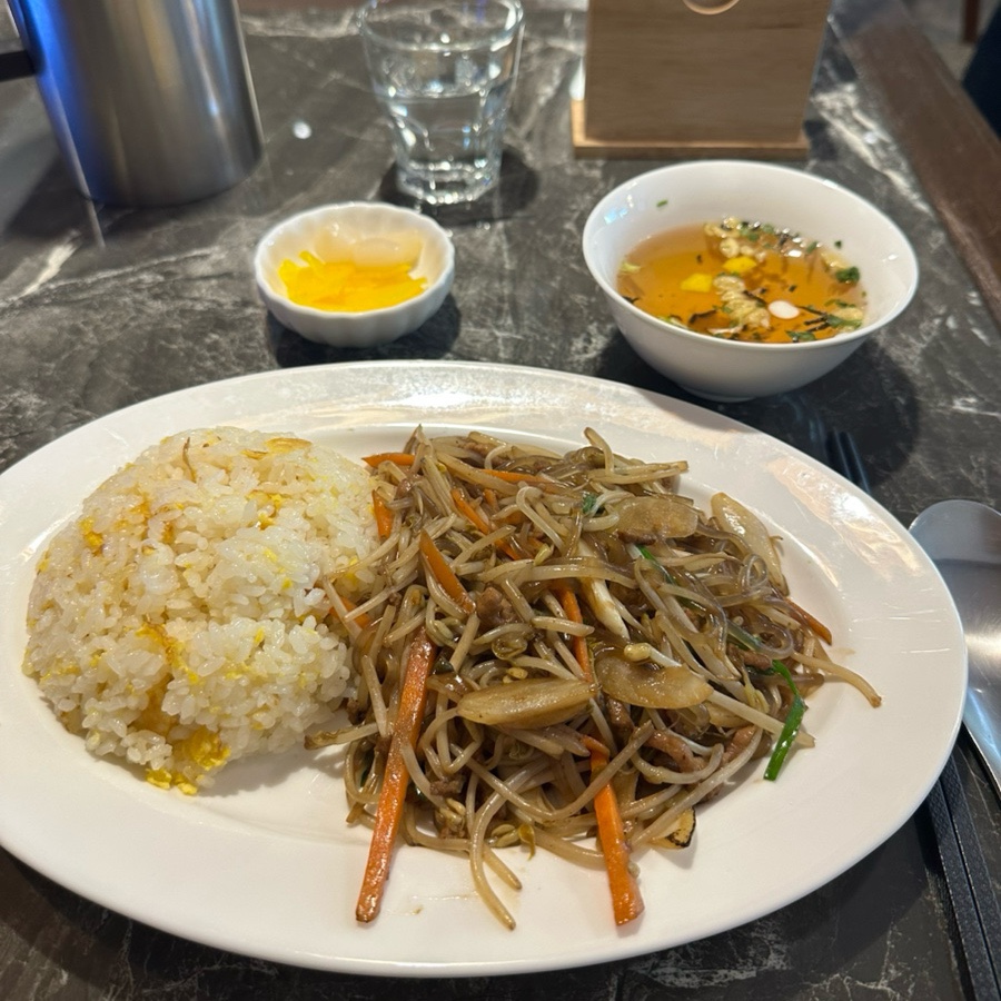 친친 사진 3