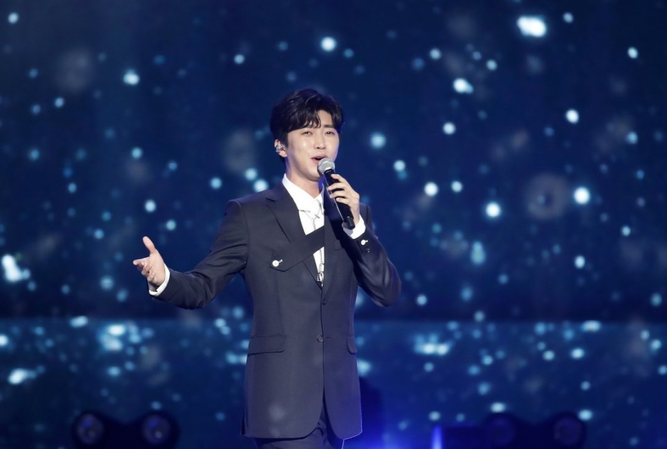 임영웅 1인 기획사 155억 수익, 갑자기 분위기 달라진 이유 이미지 3