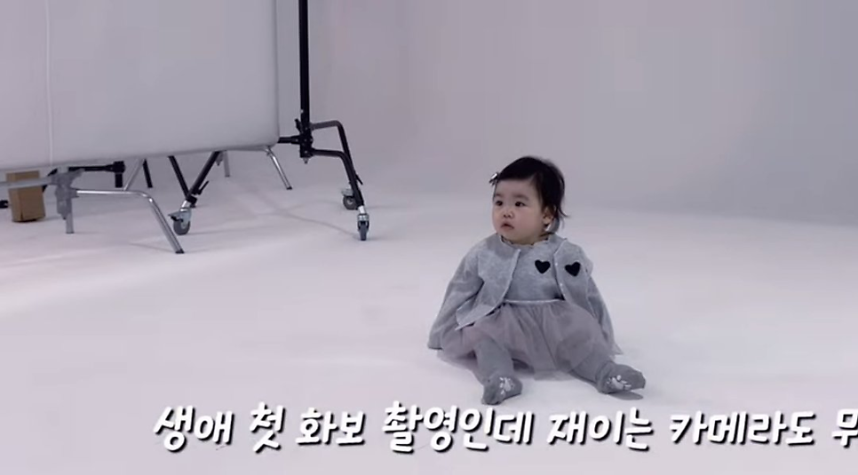 박수홍 딸 모델 포스 눈길, 처음엔 몰랐는데 달라졌다 이미지 3