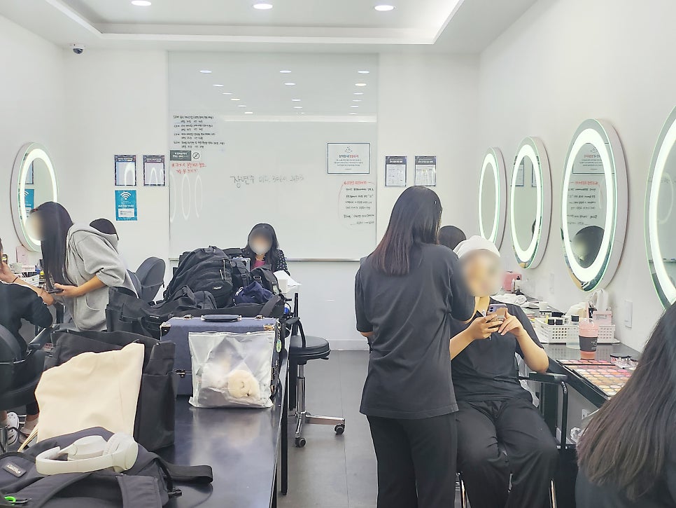 용인 메이크업 학원, 실무 중심 교육으로 한 번에 합격! — 사진 5
