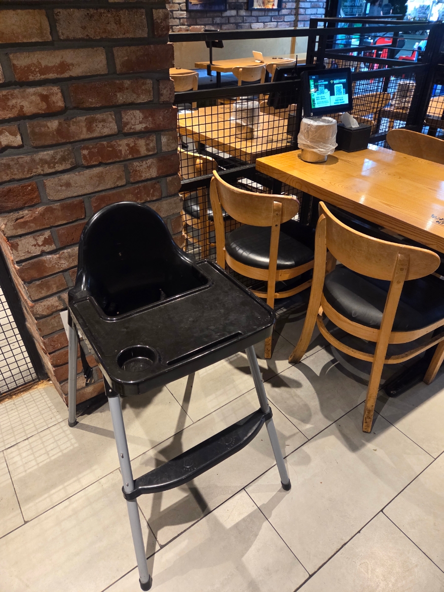 누구나홀딱반한닭 창동점 사진 3