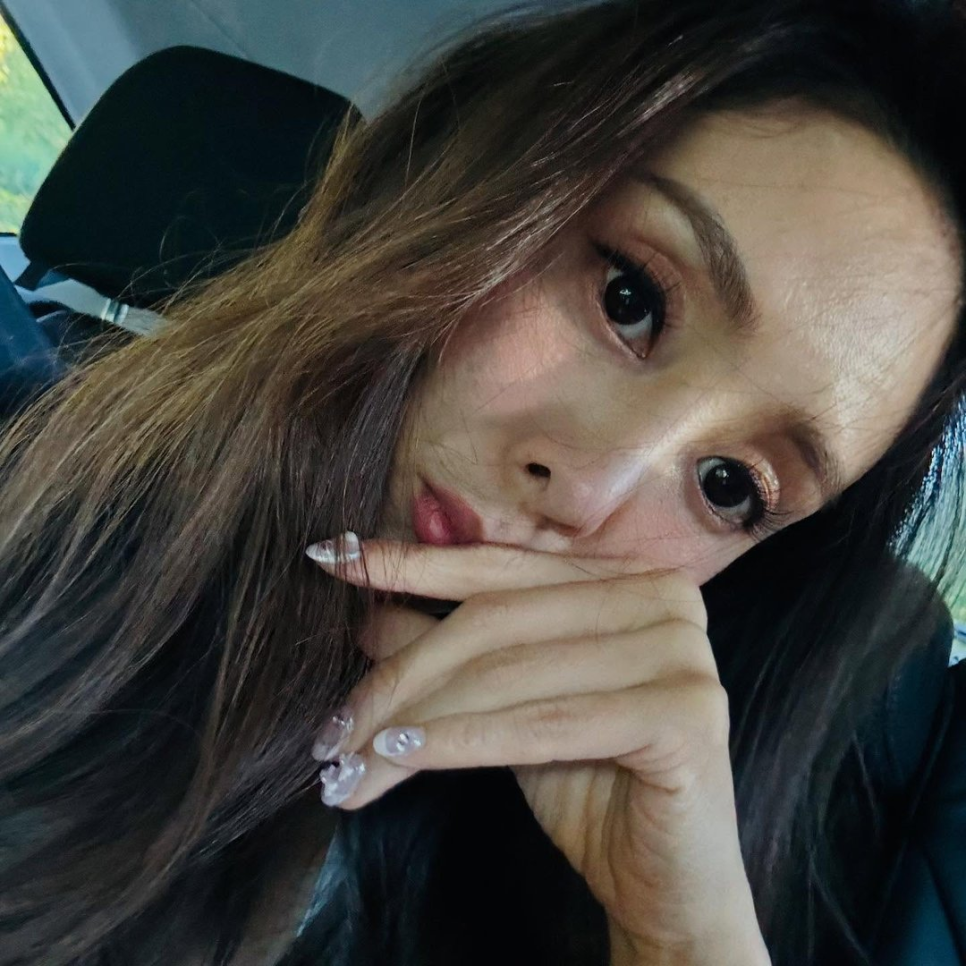 지나 40세 웨딩드레스 근황, 지금 이 시점에 주목받는 이유 이미지 2