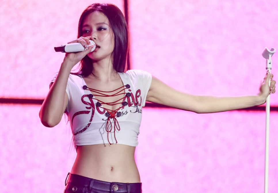 제니 드라큘라, 처음엔 몰랐는데 달라졌다 이미지 2