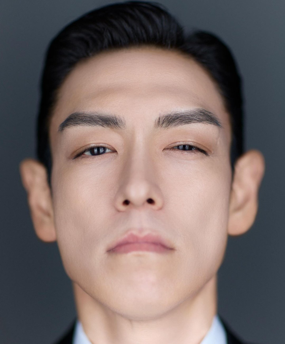 나나, 탑 다중관점 비주얼 압도한 오션블루 청량미, 점점 반응 커진 이유 이미지 4