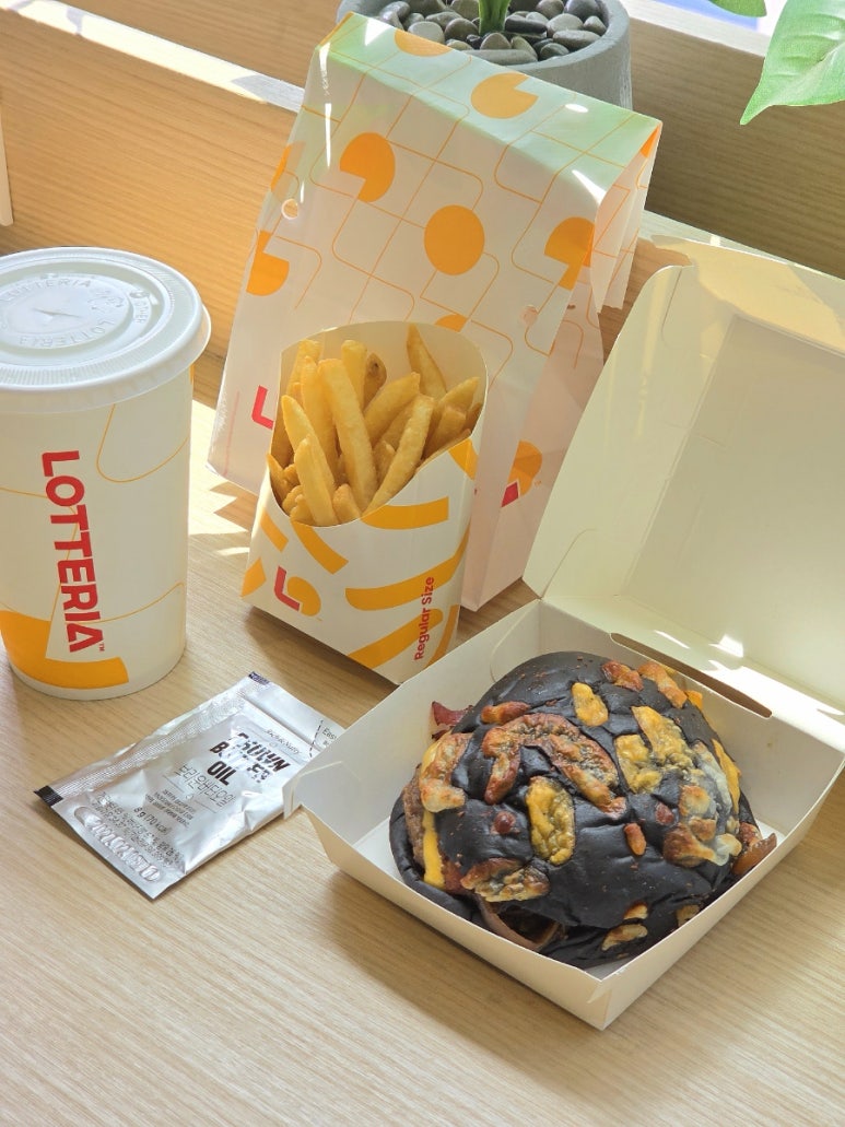 롯데리아 구로IT점 사진 2