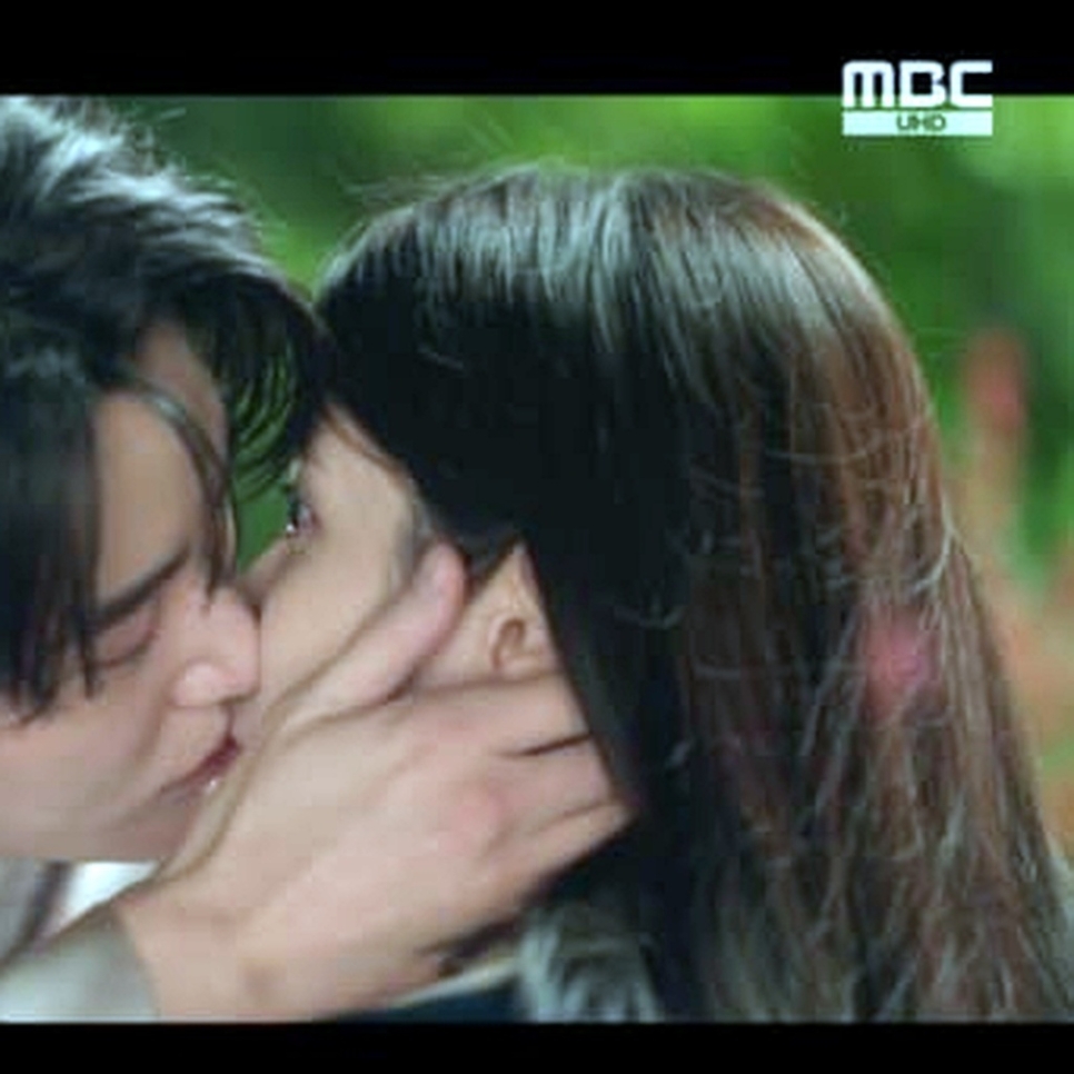 변우석 아이유 대군부인 장면 하나로 분위기 바뀌었다 따로 있다 이미지 2