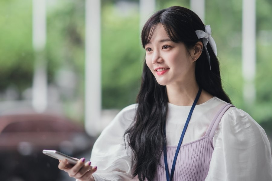 이유비 2년 공백기 후 미모 경신 다시 화제가 되는 흐름이다 이미지 6