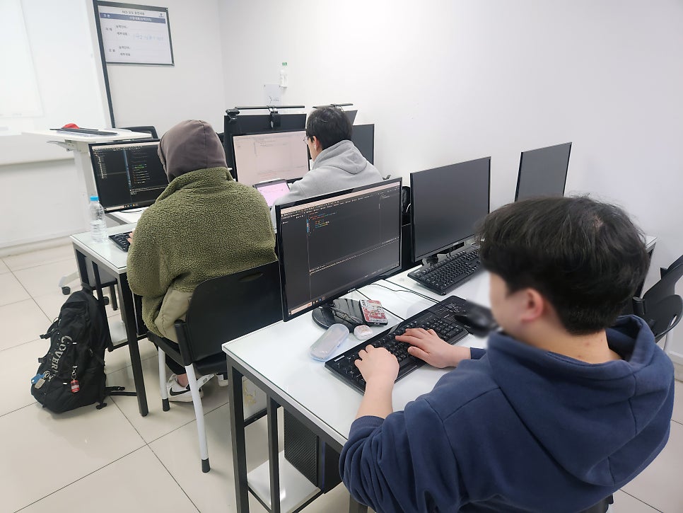 코딩 학원 후기: 비전공자 취업 성공 과정 및 커리큘럼