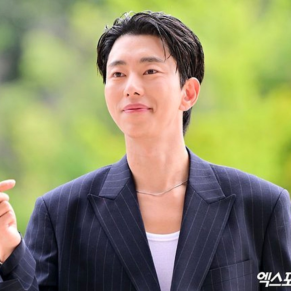 윤현민 결별 후 소개팅 예고 지금 더 주목받는 이유는? 이미지 2