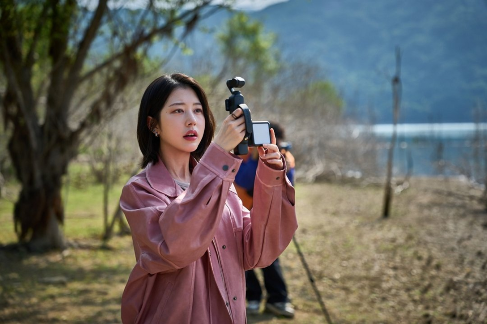 장다아 공포영화 살목지 데뷔 성공 차기작 로맨스 도전 관계 변화에 말이 나온 이유 이미지 4