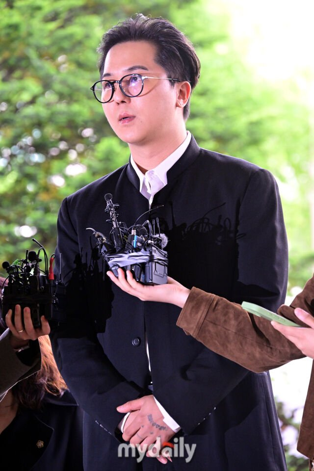 송민호 징역 1년 6개월 구형 지금도 말이 계속 나오는 이유 궁금 이미지 3