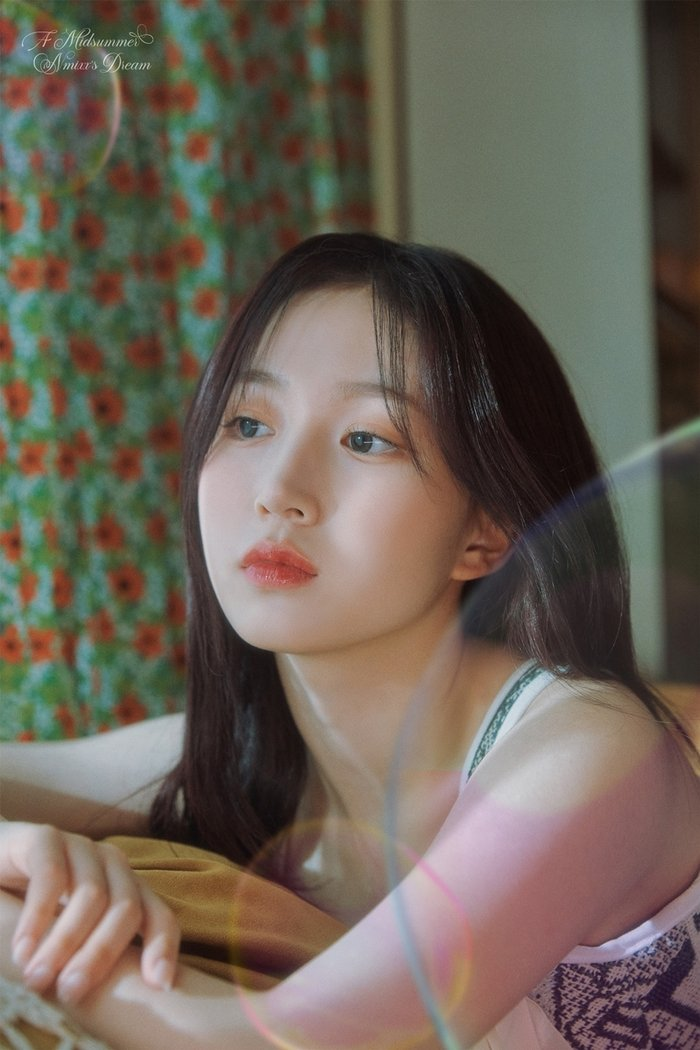 엔믹스 설윤 7월 인스타 업데이트 요즘 들어 반응이 커지고 있다 이미지 4