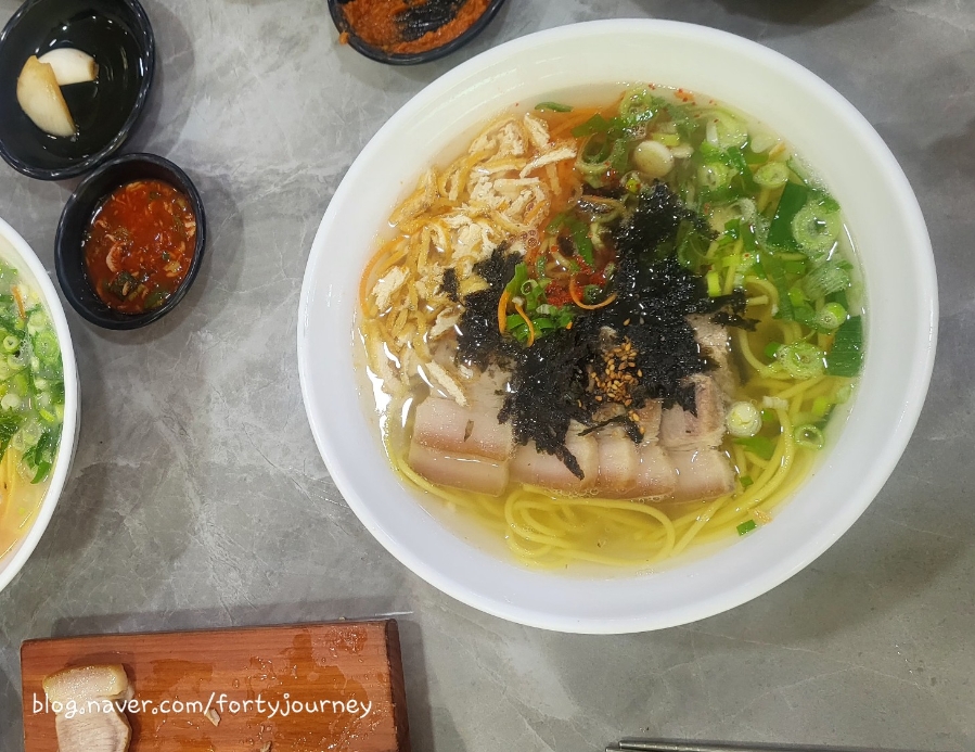 제주 동문시장 금복식당: 고기국수·돔베고기 맛집 탐방